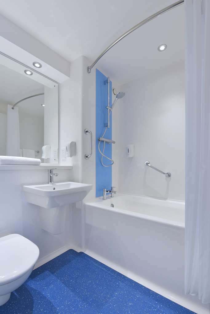 Travelodge Dundee Strathmore Avenue Oda fotoğraf